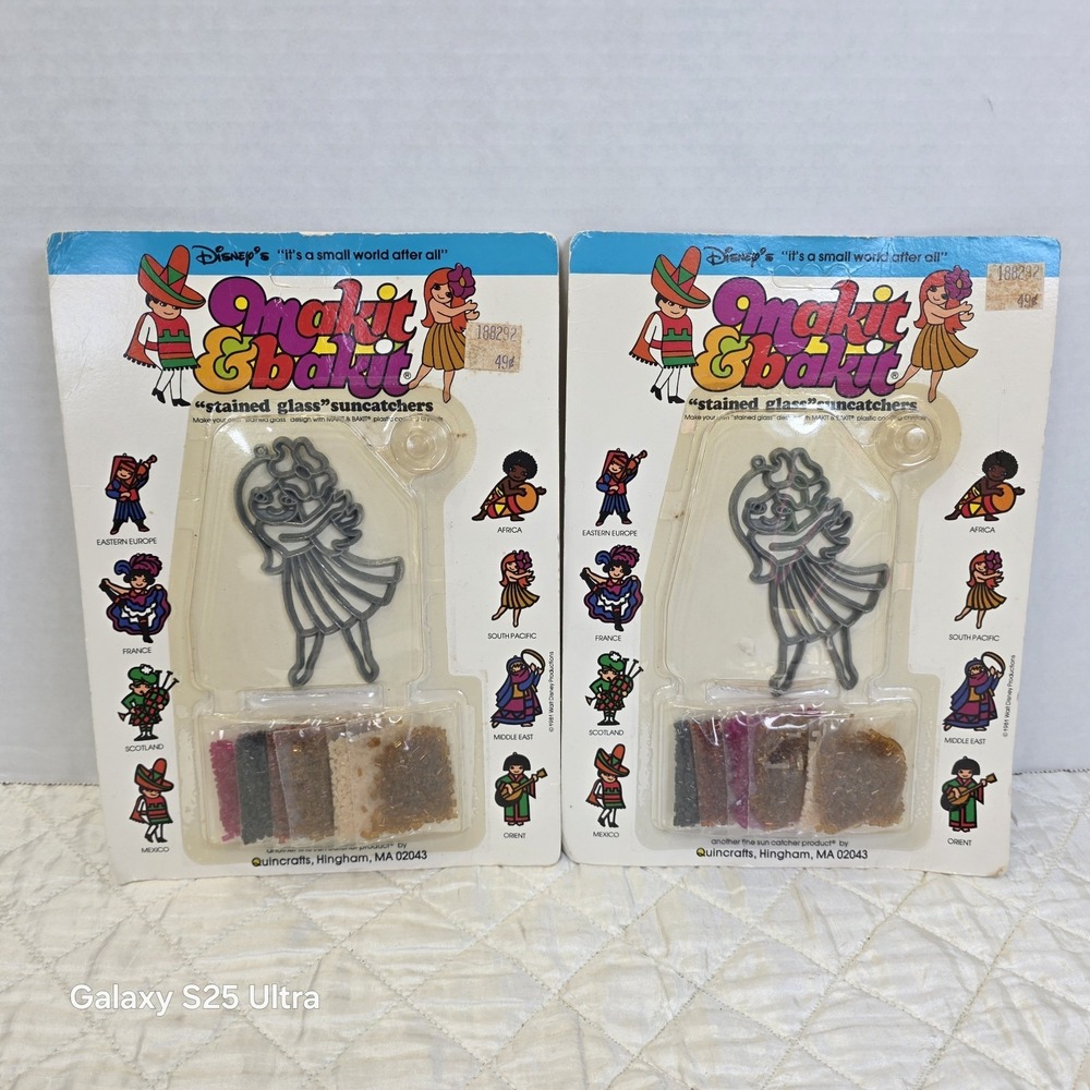 Vintage 2X Makit&Bakit "Stained Glass" Craft Kits Disney's It's A Small World